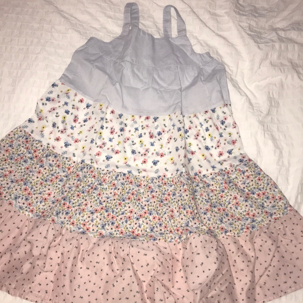 Patterned floral jumper dress